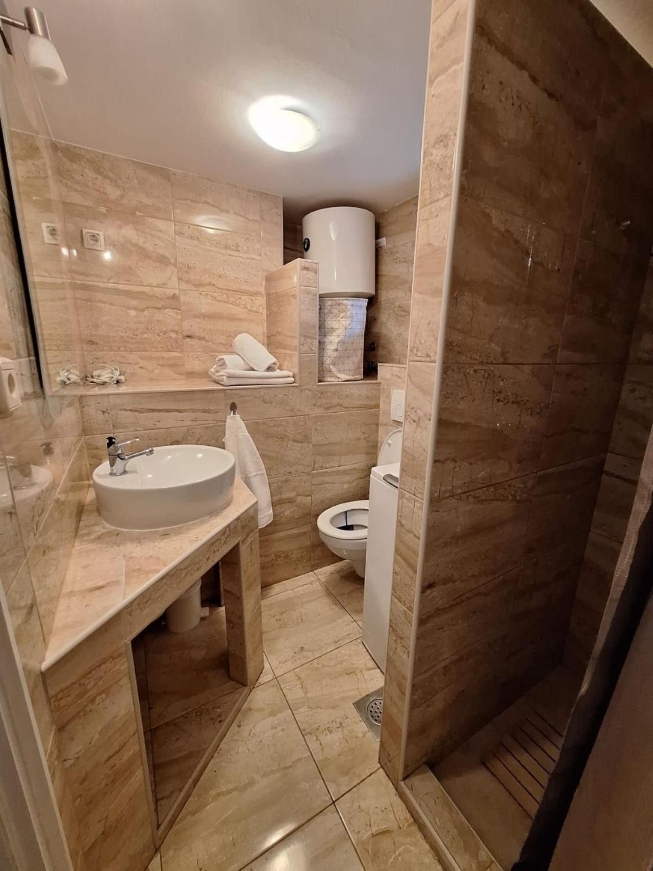 Apartment Lucy Zadar - Free Private Parking 外观 照片